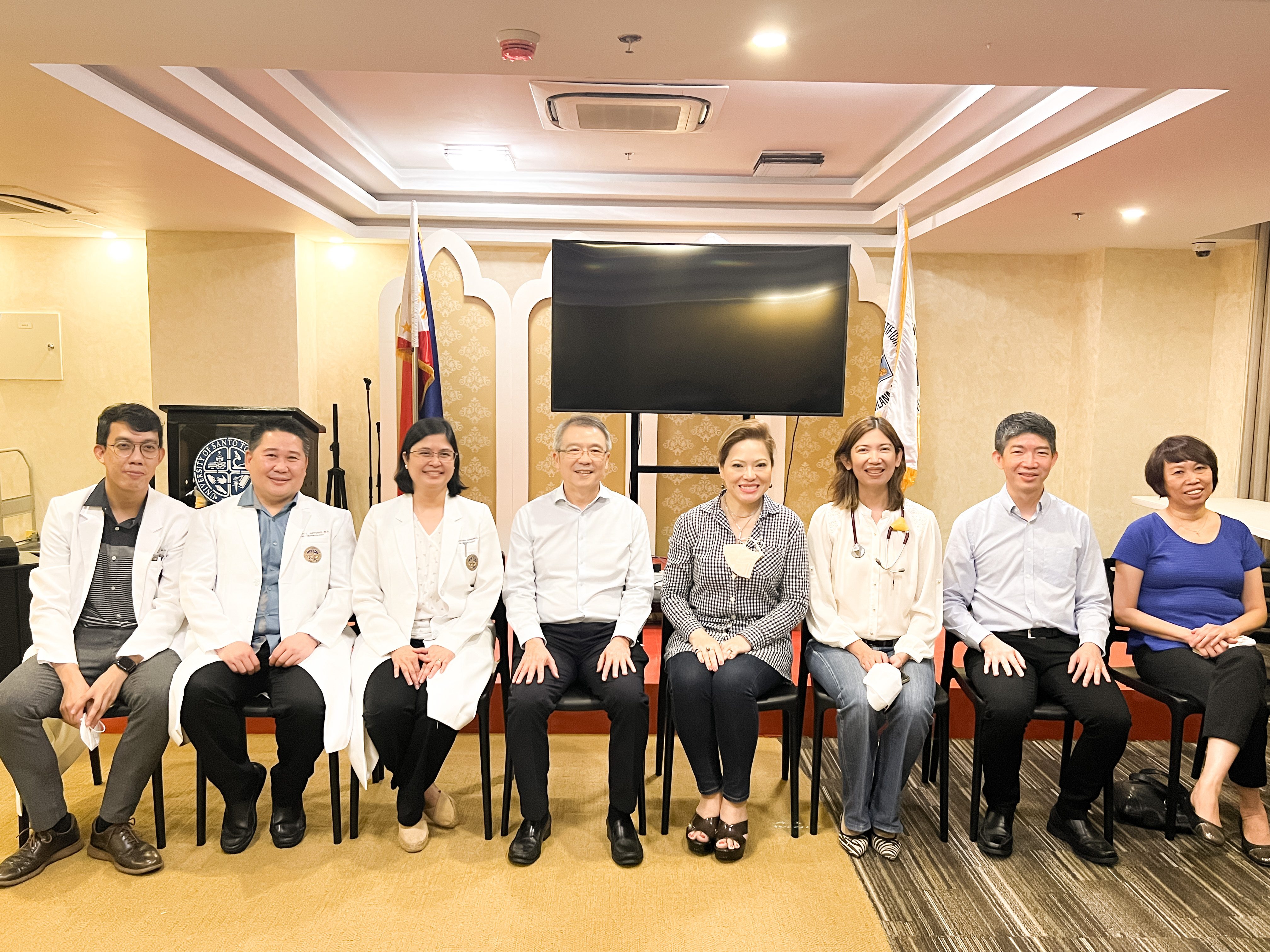 Day 2 (30th August 2023) NKF Singapore representatives with USTH representatives.​